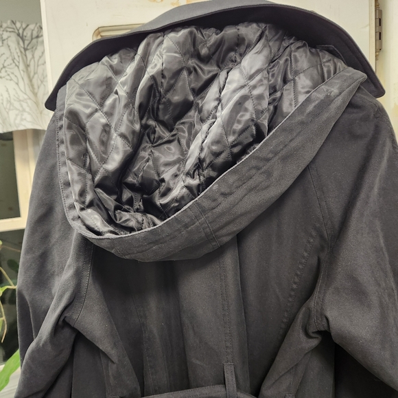 GK Direct women's black trench coat - Picture 3 of 8